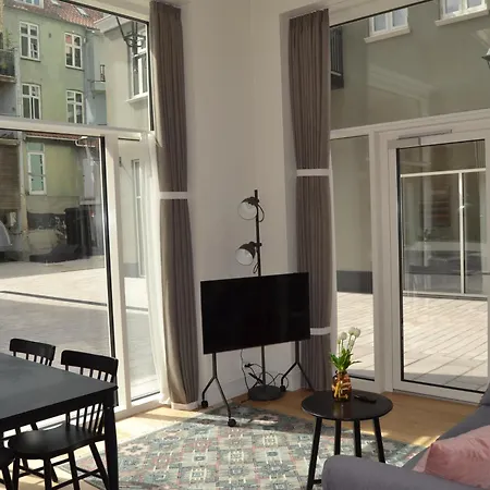 アパートホテル Lille Nyhavn スカナボー