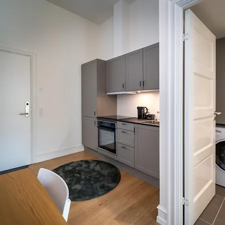 Lille Nyhavn アパートホテル 3*